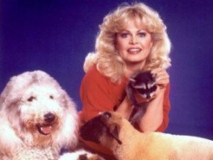 gloria-sally-struthers-and-co-stars